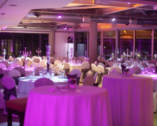 ресторант в hotel Zira Belgrade