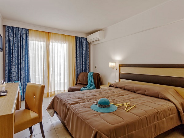 Lagomandra_Hotel_SPA_room