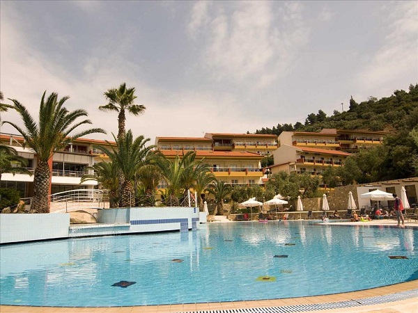 Lagomandra_Hotel_SPA_view2