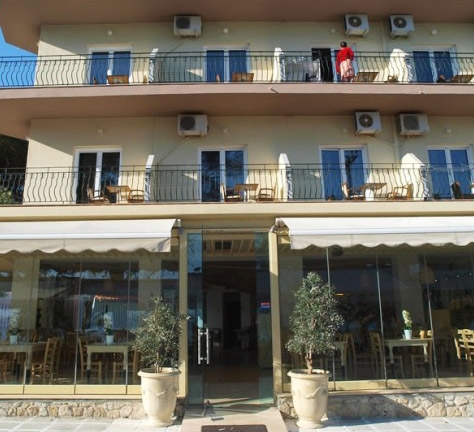 Plaza_Hotel_Hanioti_view2
